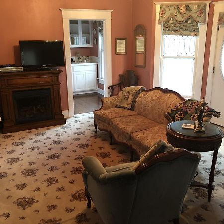 Hayes House Bed And Breakfast 머스코지 외부 사진