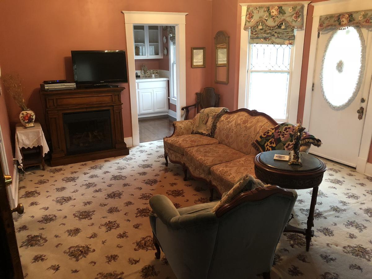Hayes House Bed And Breakfast 머스코지 외부 사진