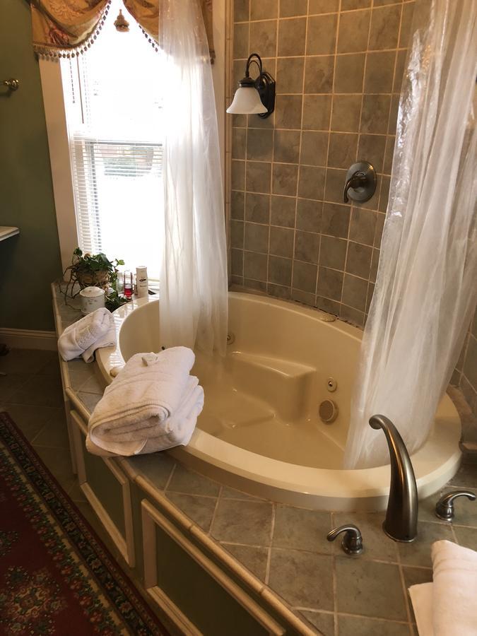 Hayes House Bed And Breakfast 머스코지 외부 사진